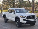 Used 2023 Toyota Tacoma TRD Off-Road image 2