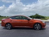 Used 2021 Nissan Altima 2.5 SR image 2