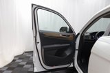 New 2026 Volkswagen Atlas SE image 5