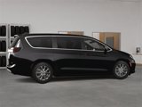 New 2025 Chrysler Pacifica Select image 6