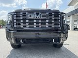 New 2025 GMC Sierra 2500 Denali Ultimate w/ Max Trailering Package image 3