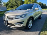 Used 2017 Lincoln MKC Premiere image 2
