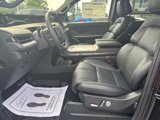 New 2025 Lincoln Navigator Reserve image 6
