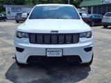 Used 2019 Jeep Grand Cherokee Altitude image 2