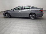 Used 2023 Nissan Altima 2.5 SV image 3