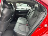 Used 2023 Toyota Camry SE image 3
