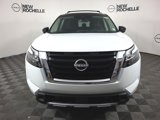 New 2025 Nissan Pathfinder Platinum image 2