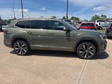 New 2025 Volkswagen Atlas SEL Premium R-Line image 4