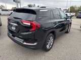 Used 2024 GMC Terrain SLT image 3