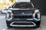 New 2025 Mitsubishi Outlander SE image 2