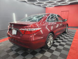 Used 2016 Toyota Camry SE w/ Moonroof Package image 4