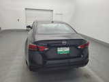 Used 2023 Nissan Altima 2.5 SV image 6