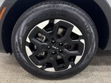 Used 2025 Kia Sorento S w/ Panoramic Sunroof Package image 2