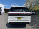 New 2025 Lincoln Navigator L Reserve image 4