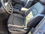 New 2025 Volkswagen Atlas Peak Edition SE image 4