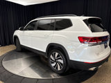 Used 2024 Volkswagen Atlas SE w/ Panoramic Sunroof Package image 5