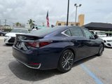 Used 2024 Lexus ES 300h w/ Premium Package image 5