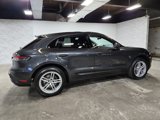 Used 2022 Porsche Macan image 3