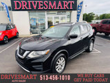 Used 2020 Nissan Rogue SV image 2