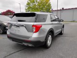 Used 2024 Ford Explorer XLT w/ Equipment Group 202A image 3