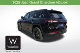 New 2025 Jeep Grand Cherokee Altitude image 5
