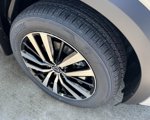 New 2025 Nissan Pathfinder Platinum image 2