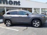 Used 2019 Jeep Cherokee Limited image 2