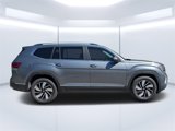 New 2025 Volkswagen Atlas SEL image 2