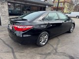 Used 2017 Toyota Camry SE image 6
