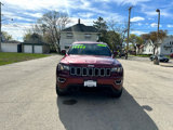 Used 2019 Jeep Grand Cherokee Laredo image 2
