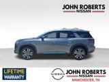 New 2025 Nissan Pathfinder Platinum image 2