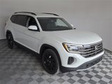 New 2025 Volkswagen Atlas SE image 2