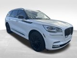 Used 2023 Lincoln Aviator Reserve w/ Equipment Group 201A image 3