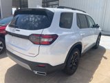 New 2025 Honda Pilot Touring image 5