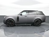 Used 2025 Land Rover Range Rover SV image 4