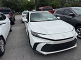 Used 2025 Toyota Camry SE image 3