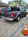 Used 2016 Nissan Frontier SV image 2