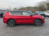 Used 2023 Mitsubishi Outlander SEL image 2