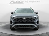 New 2025 Volkswagen Atlas Peak Edition SE image 2