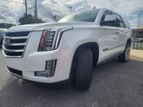 Used 2018 Cadillac Escalade Premium Luxury image 3