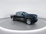 Used 2024 Chevrolet Silverado 2500 High Country w/ Z71 Off-Road Package image 2