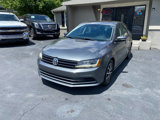 Used 2017 Volkswagen Jetta SE image 2