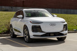 New 2025 Audi Q6 e-tron Premium Plus image 2