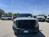 Used 2024 GMC Sierra 1500 AT4X image 2