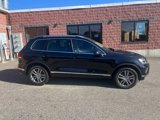 Used 2016 Volkswagen Touareg VR6 image 6