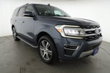 Used 2023 Ford Expedition Limited image 3