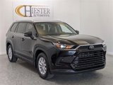 Used 2024 Toyota Grand Highlander XLE image 2