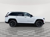 New 2025 Jeep Grand Cherokee Altitude w/ Trailer Tow Package image 6