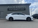Used 2023 Kia Forte GT-Line image 2
