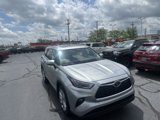 Certified 2022 Toyota Highlander Limited image 2
